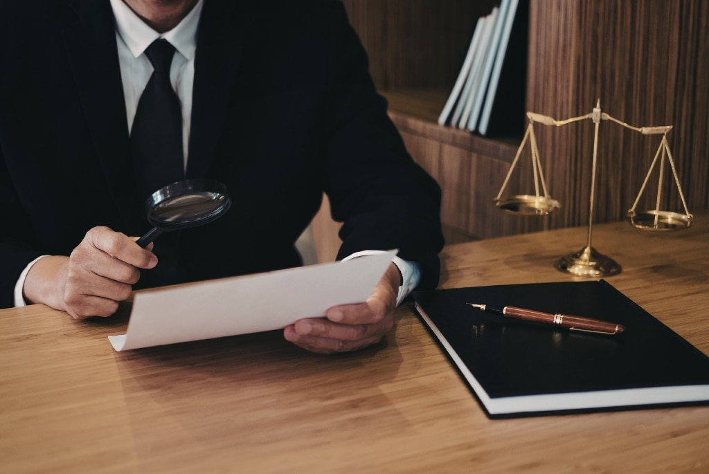 Legal recruiter looking at career stage progression from legal candidate